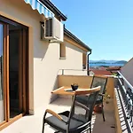 Iva Apartment